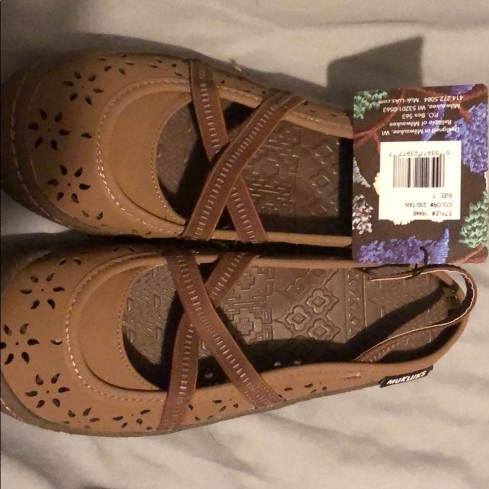 Mukluks Brand new